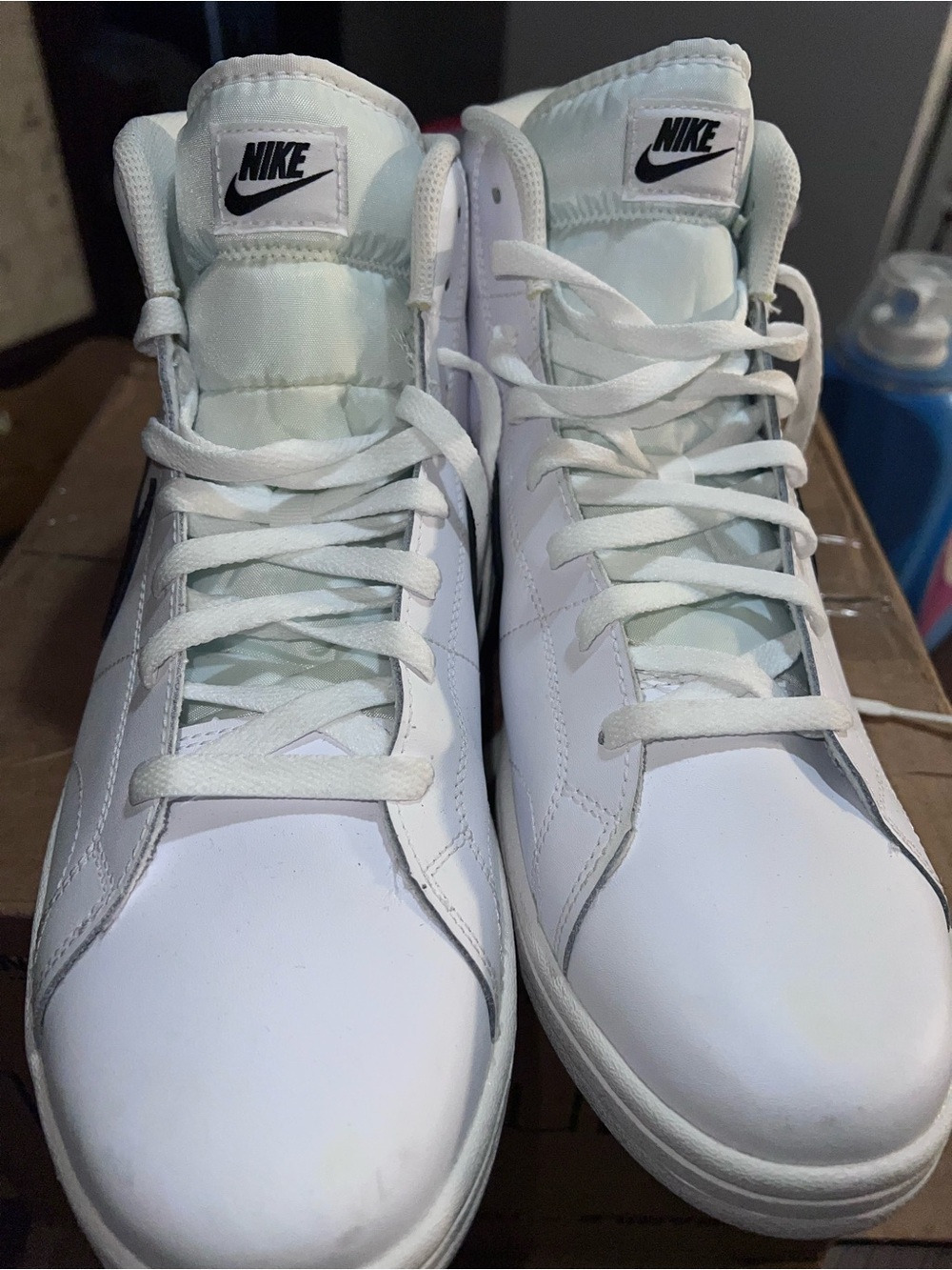 Nike Men’s Size 13 Court Royale 2